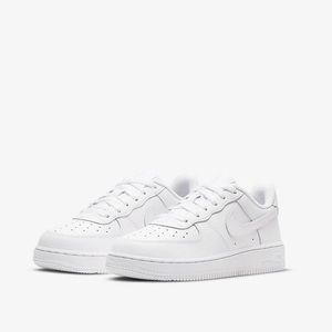 Youth Nike Force 1s size 2Y